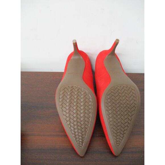Good condition Cole Haan Women's Pumps - Size 7.5 Medium - Picture 6 of 7